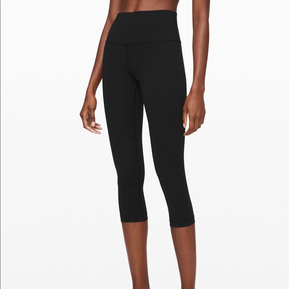 Lululemon cropped wunder unders